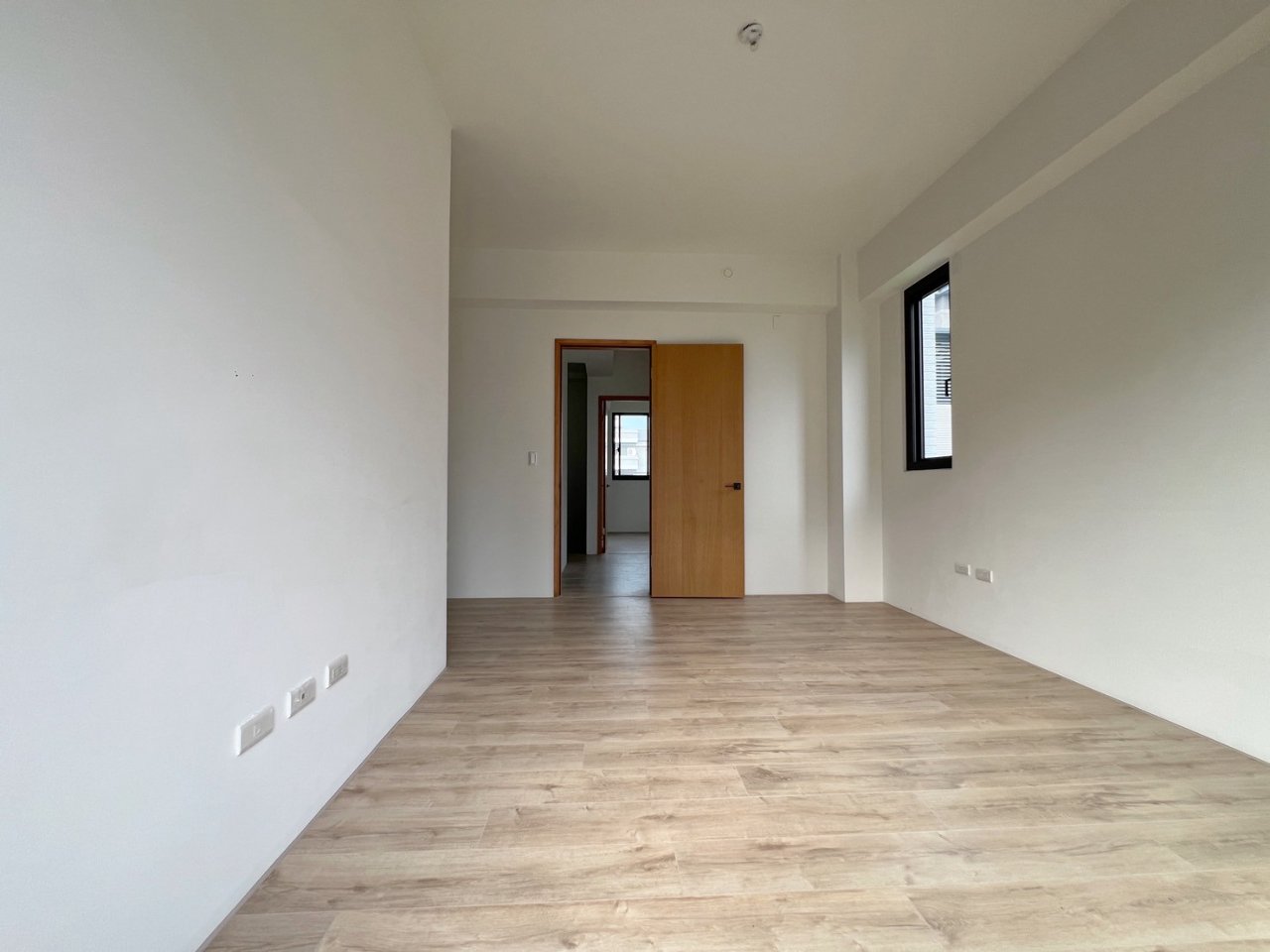 台中北屯區 基創御山 4房 別墅 外觀實拍