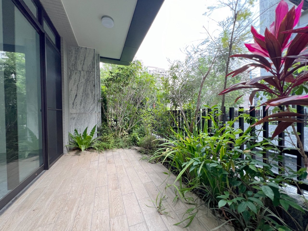 台中北屯區 基創御山 4房 別墅 外觀實拍