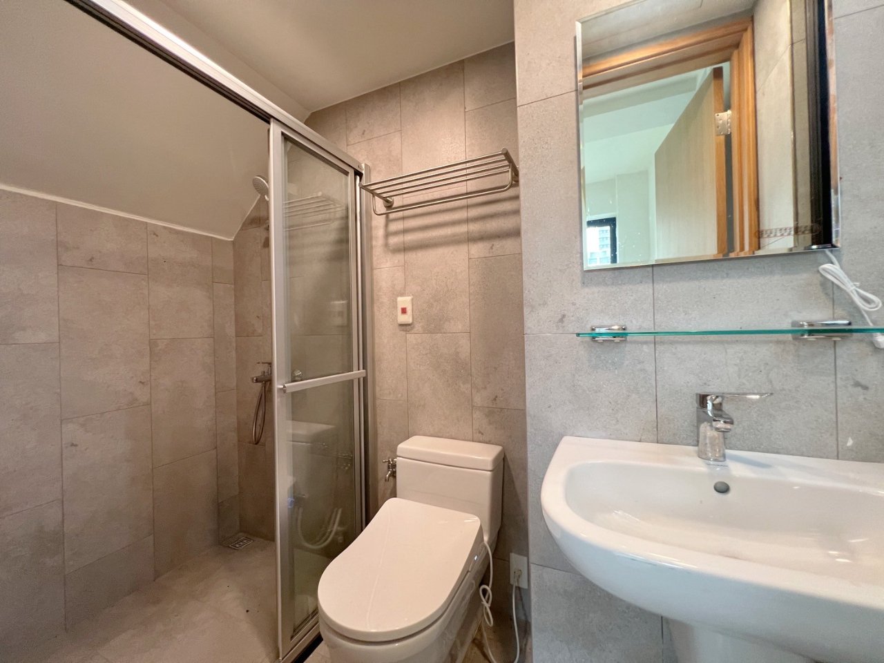 台中北屯區 基創御山 4房 別墅 外觀實拍