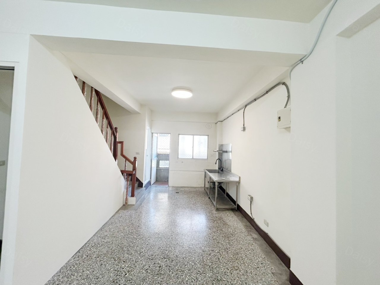 台中西區 2房 透天厝 室內照片