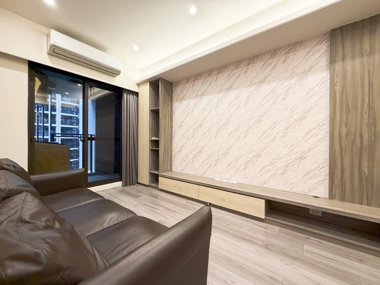 台中大里區 康橋河畔康活 2房 景觀陽台