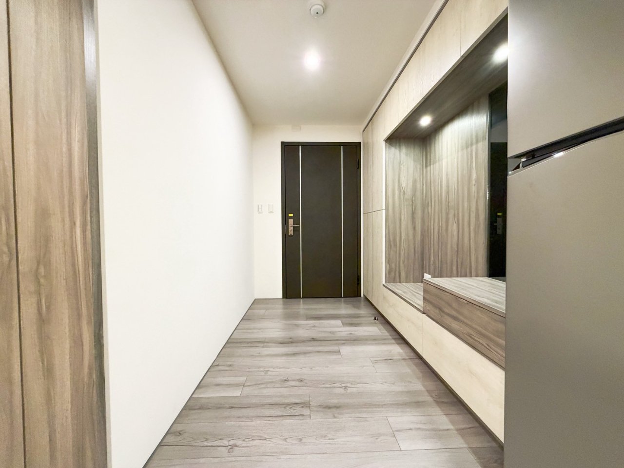 台中大里區 康橋河畔康活 2房 室內照片