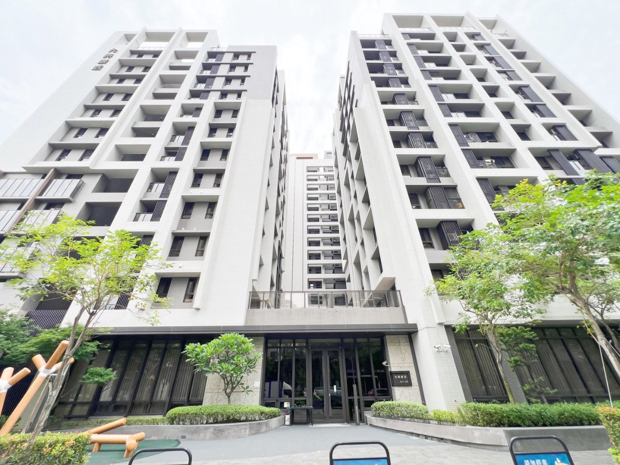 台中藝術生活宅 中興大學康橋河畔康活輕屋齡優質2房B1平車