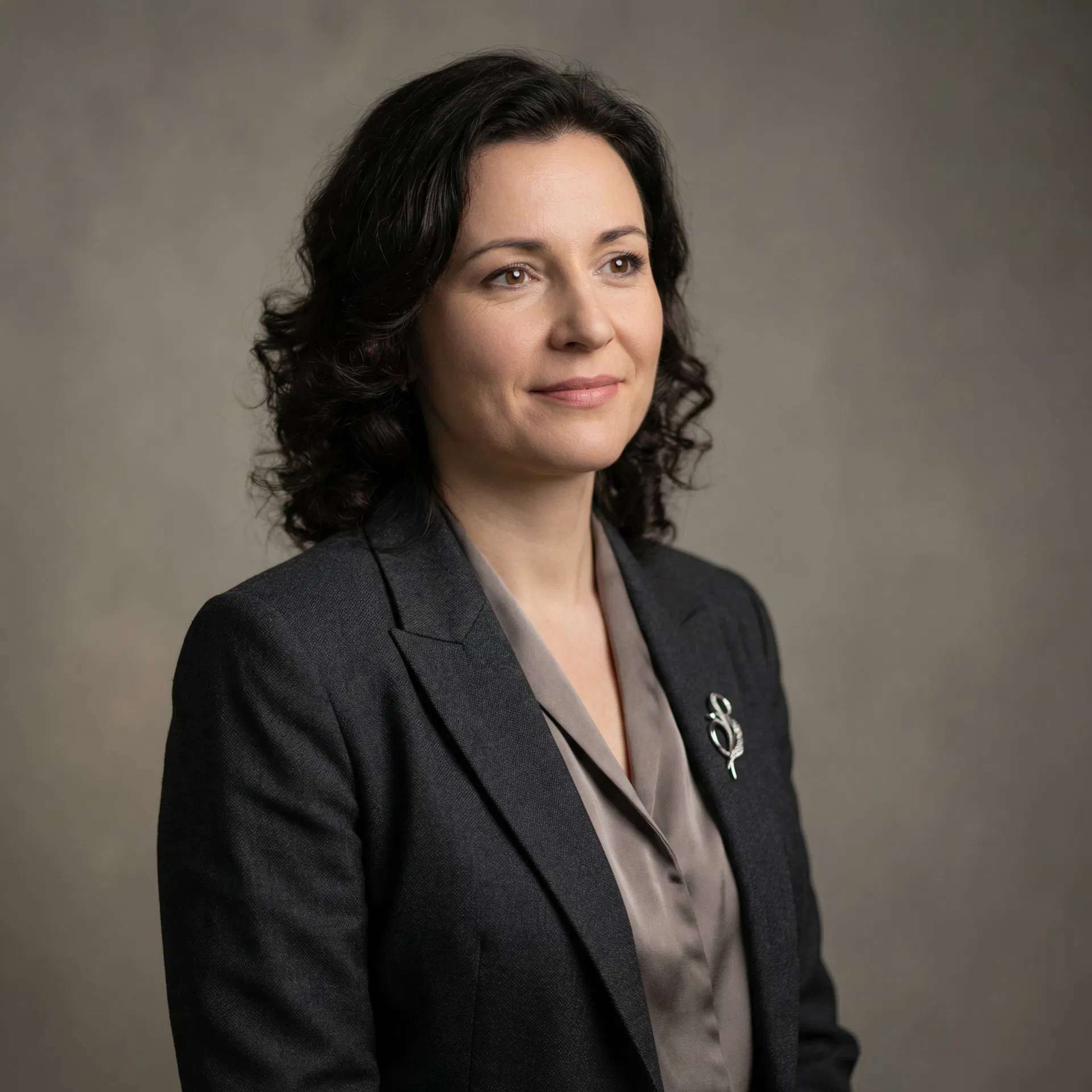 Dr. Elizabeth Harper