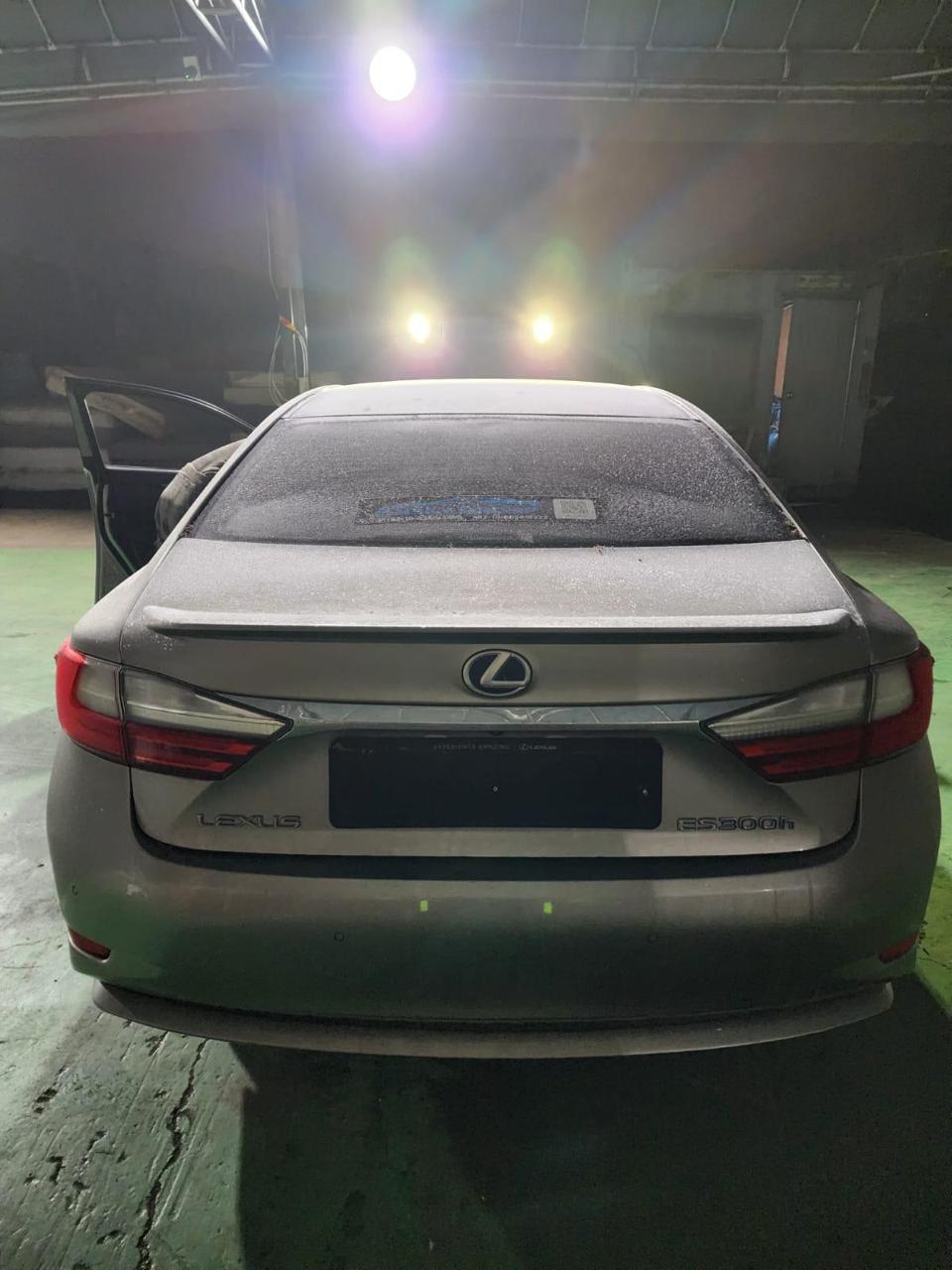 ES300h Used Car Export Completed – High Satisfaction from Overseas Buyers - Image 1