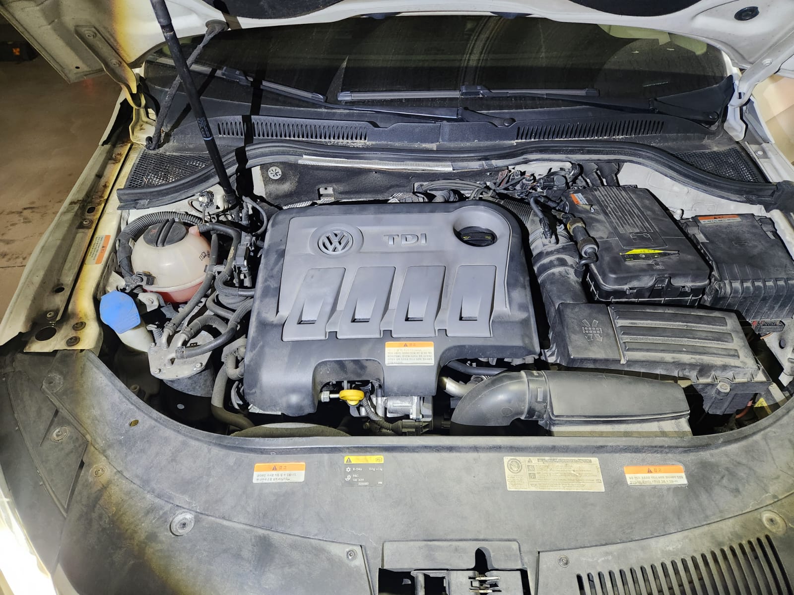 Volkswagen CC 2.0 TDI BlueMotion New Arrival Announcement | Excellent Condition Vehicle for Sale - 1