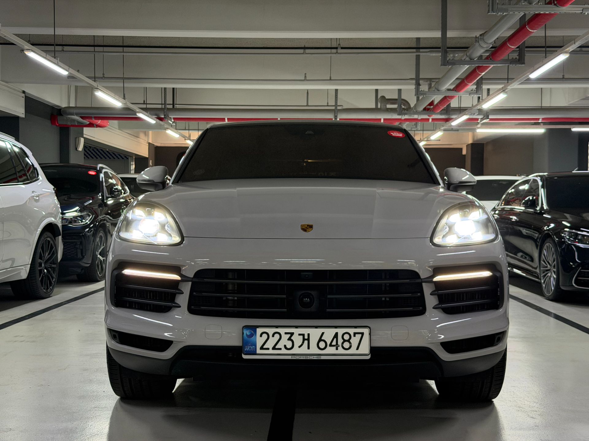 Porsche 3.0 E-Cayenne Hybrid Coupe Platinum Edition