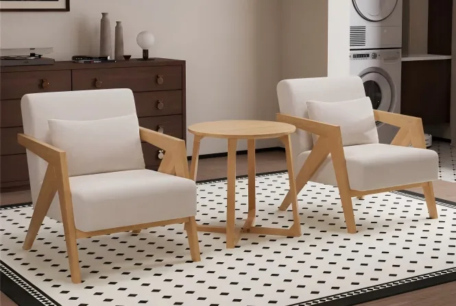 Rubber wood Armchair