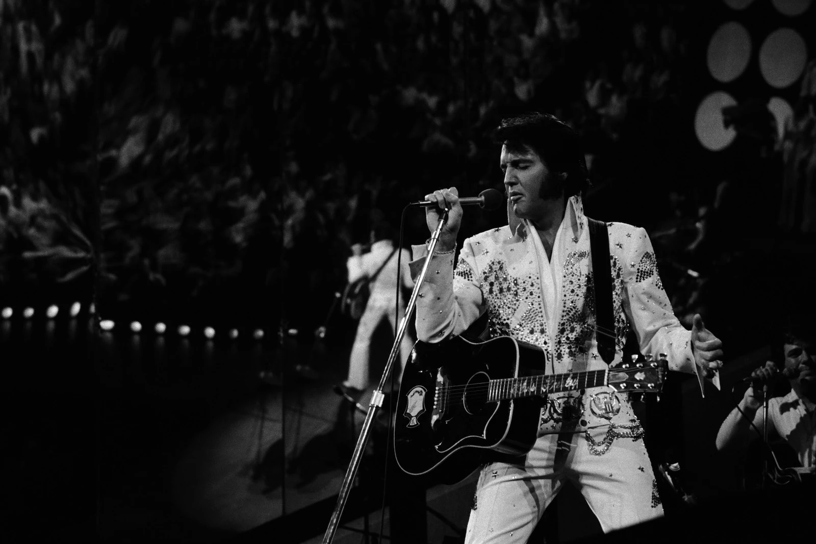 Elvis Presley photo