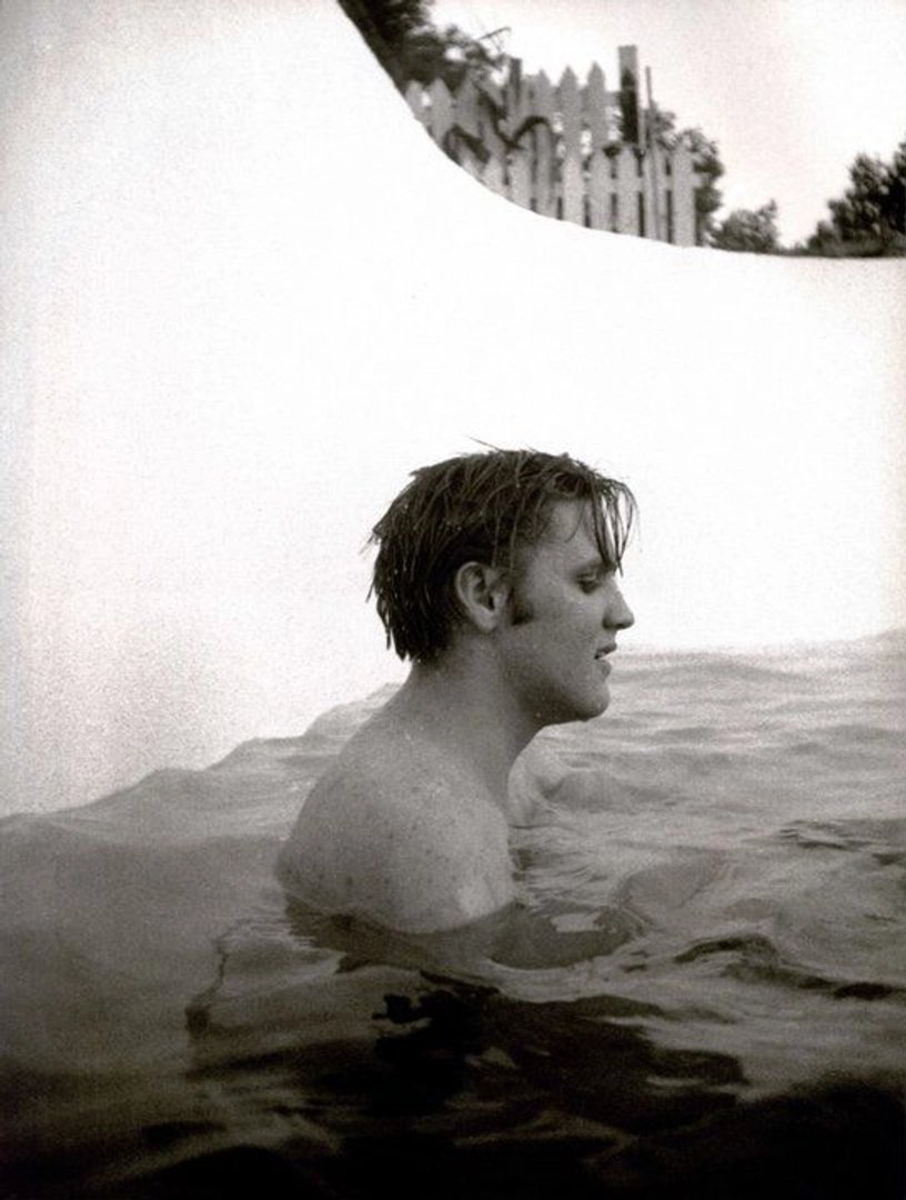 Elvis Presley photo