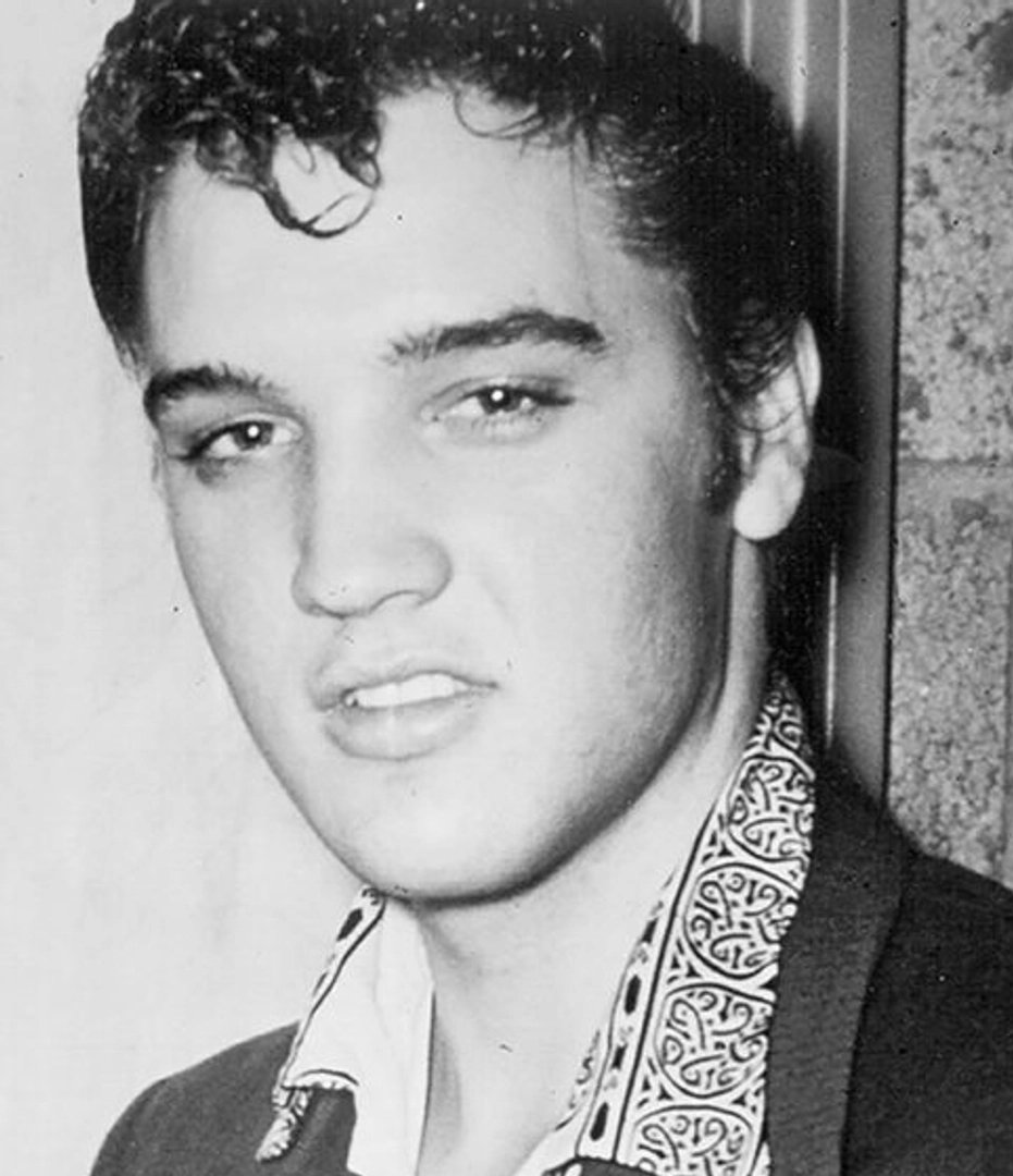 Elvis Presley photo