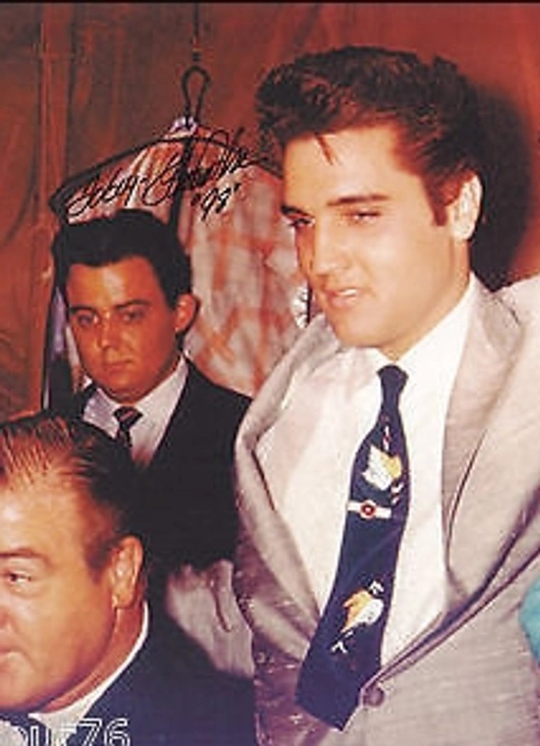 Elvis Presley photo