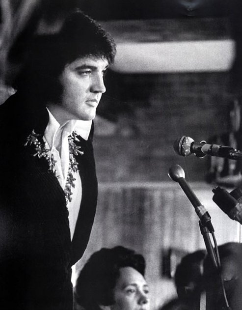 Elvis Presley photo