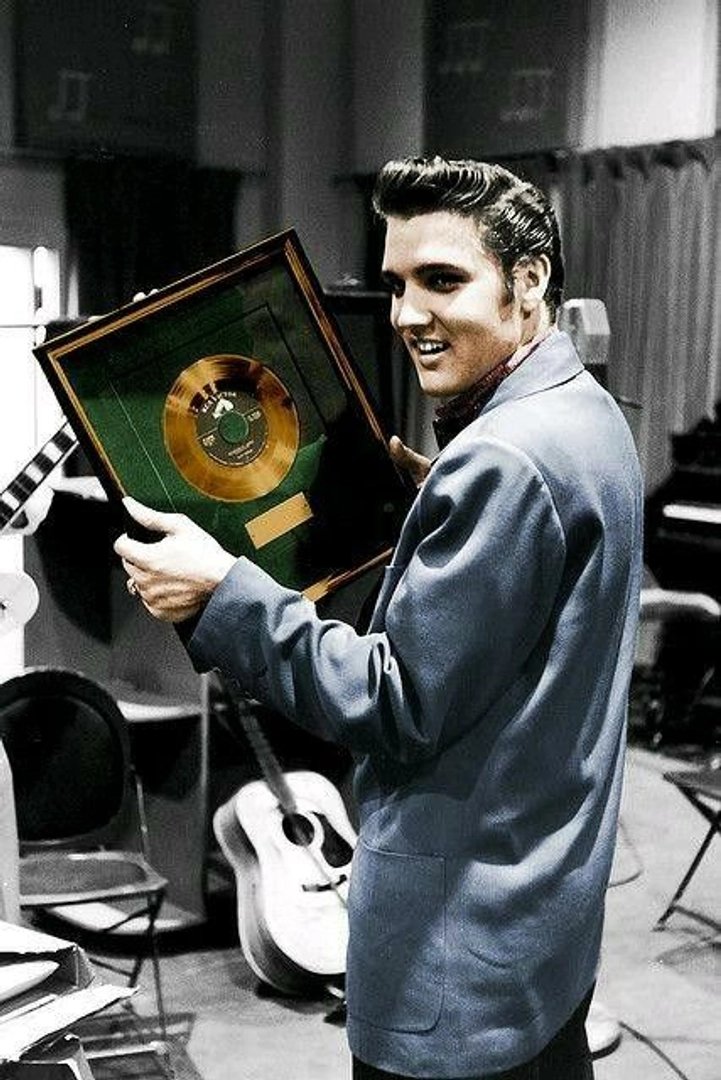 Elvis Presley photo