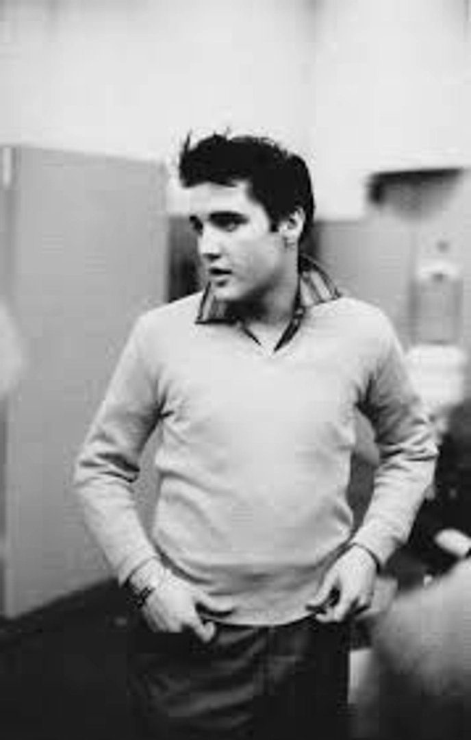 Elvis Presley photo