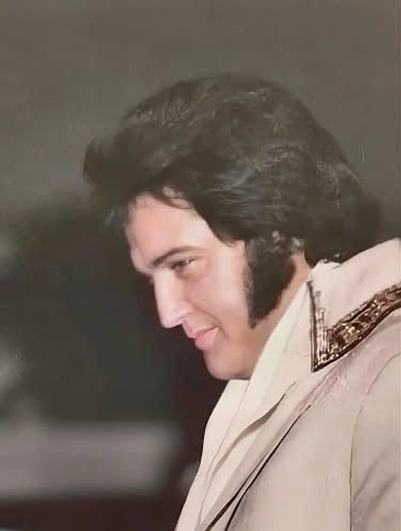 Elvis Presley photo