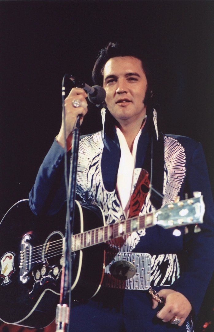 Elvis Presley photo