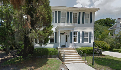 Moss & Kuhn Attorneys