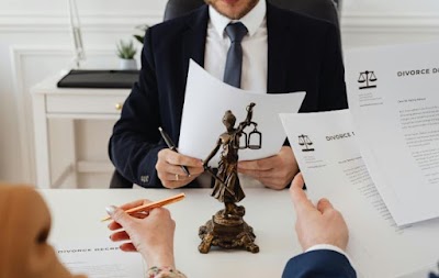 Thalia Radey Law