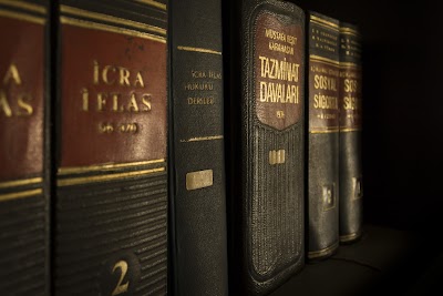 Mark D. McGraw Attorney At Law