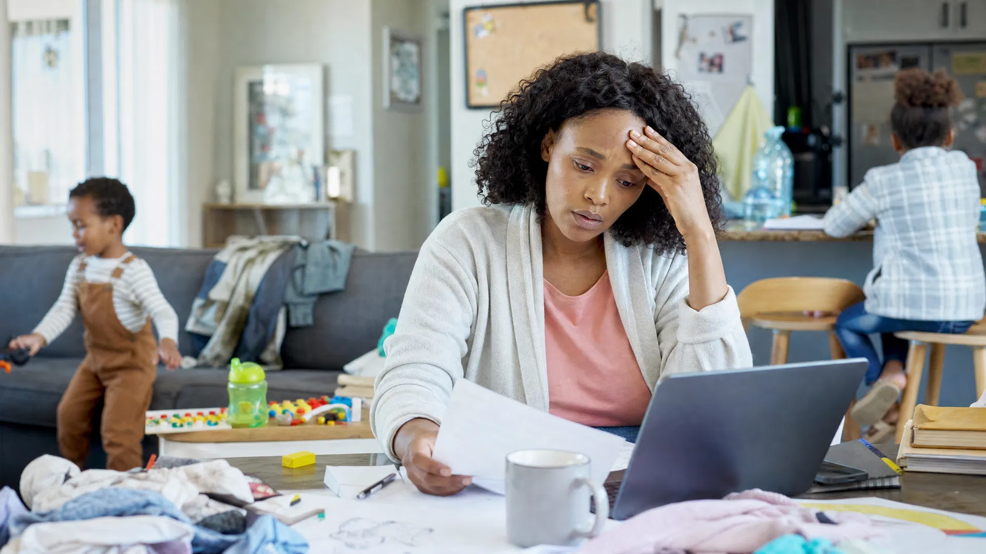 20 ChatGPT Prompts Every Busy Mom Needs (Save Time, Save Money, and Get Your Life Back)