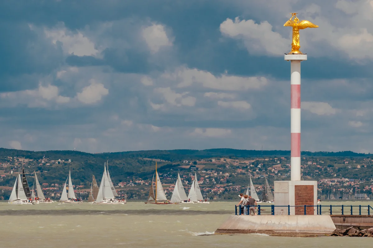 Túrázás Balaton környékén: Túraútvonaltervező Oldalak és Applikációk