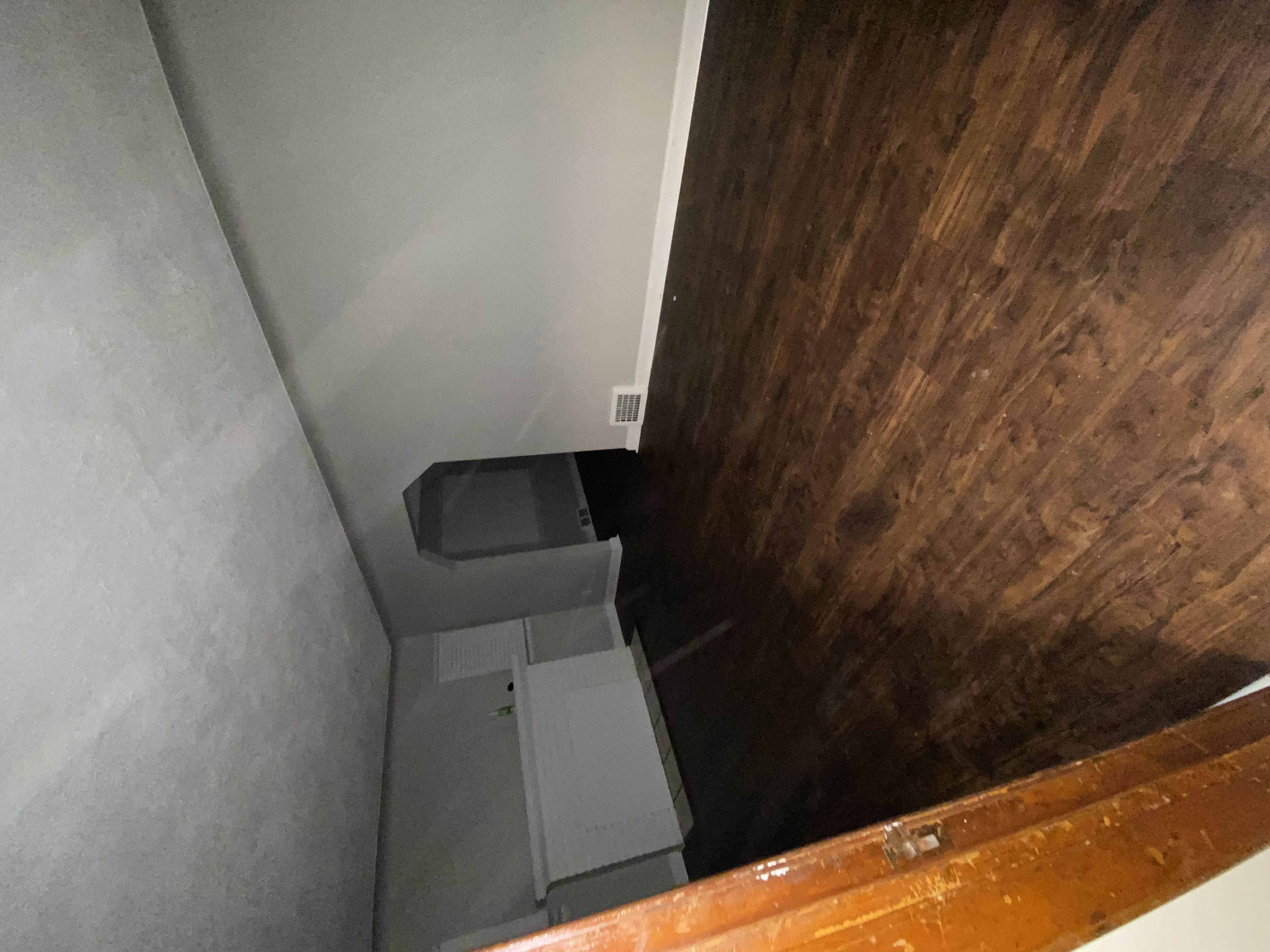 Flooring & Interior/Exterior Painting Detroit, MI