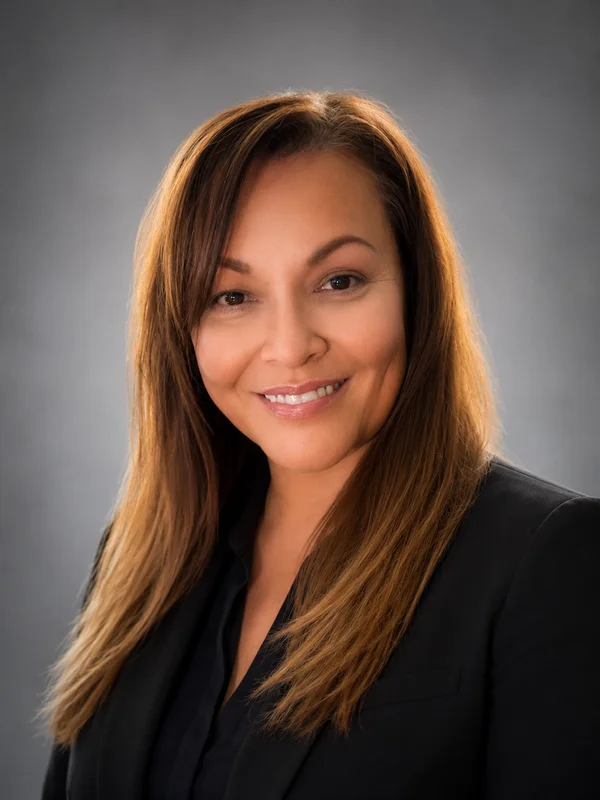 Mimi, Rose District real estate agent in Santa Clarita and Los Angeles