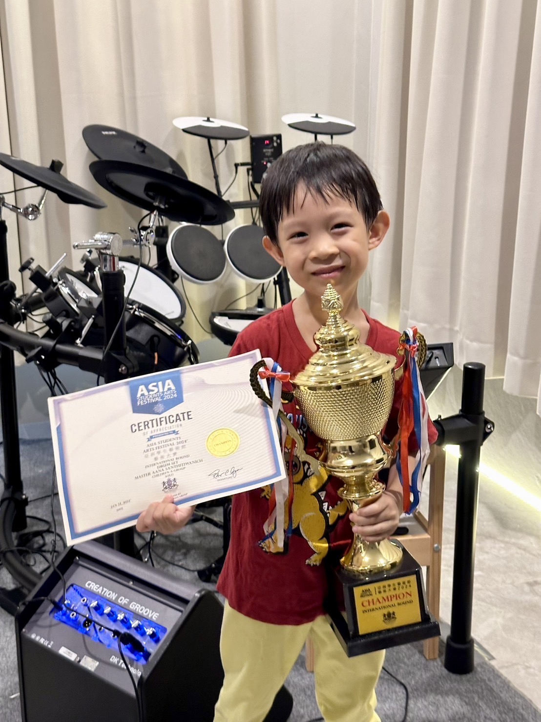 ขอแสดงความยินดีด้วยนะครับ