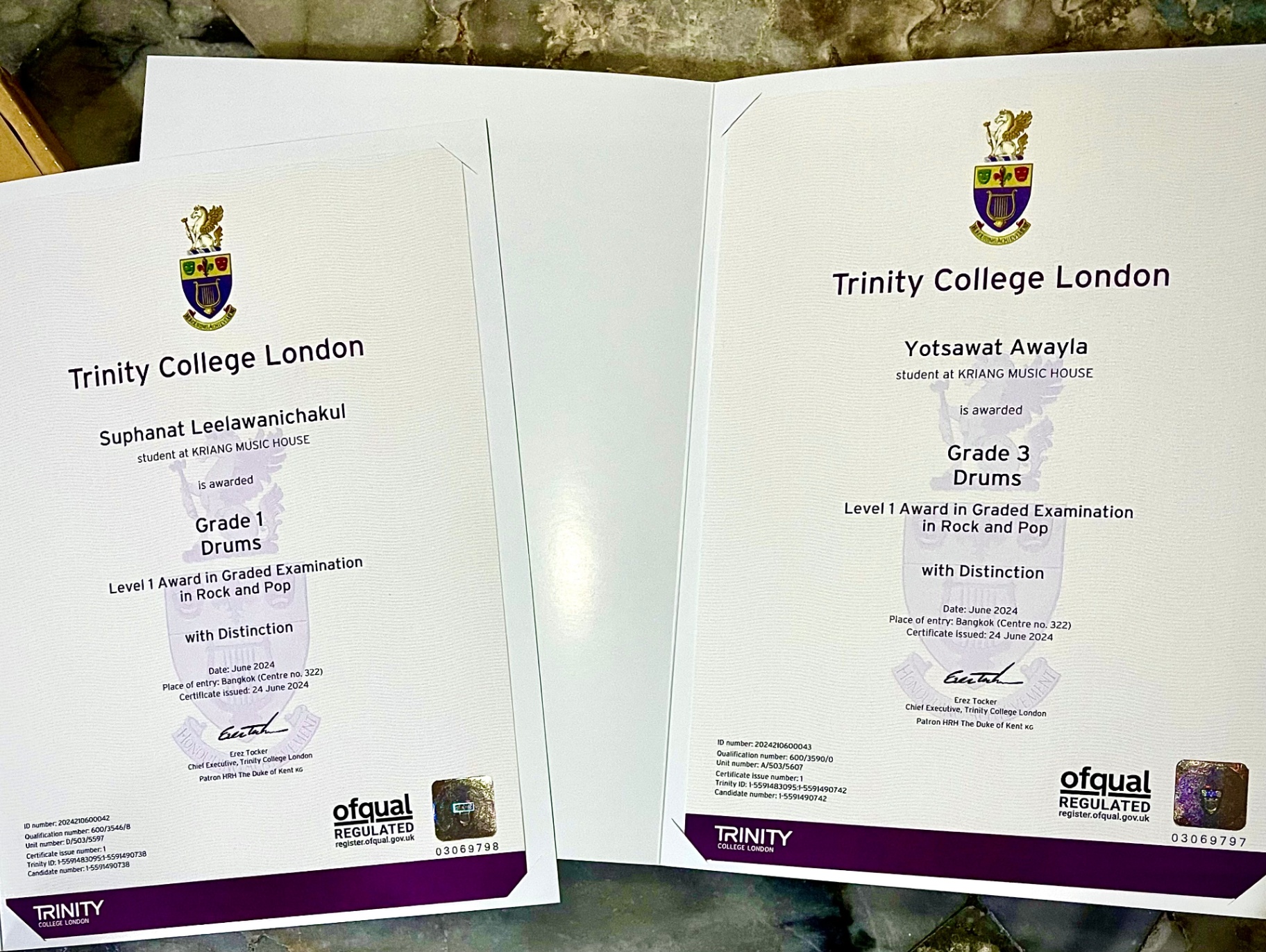 ใบประกาศนียบัตร จากสถาบันTrinity