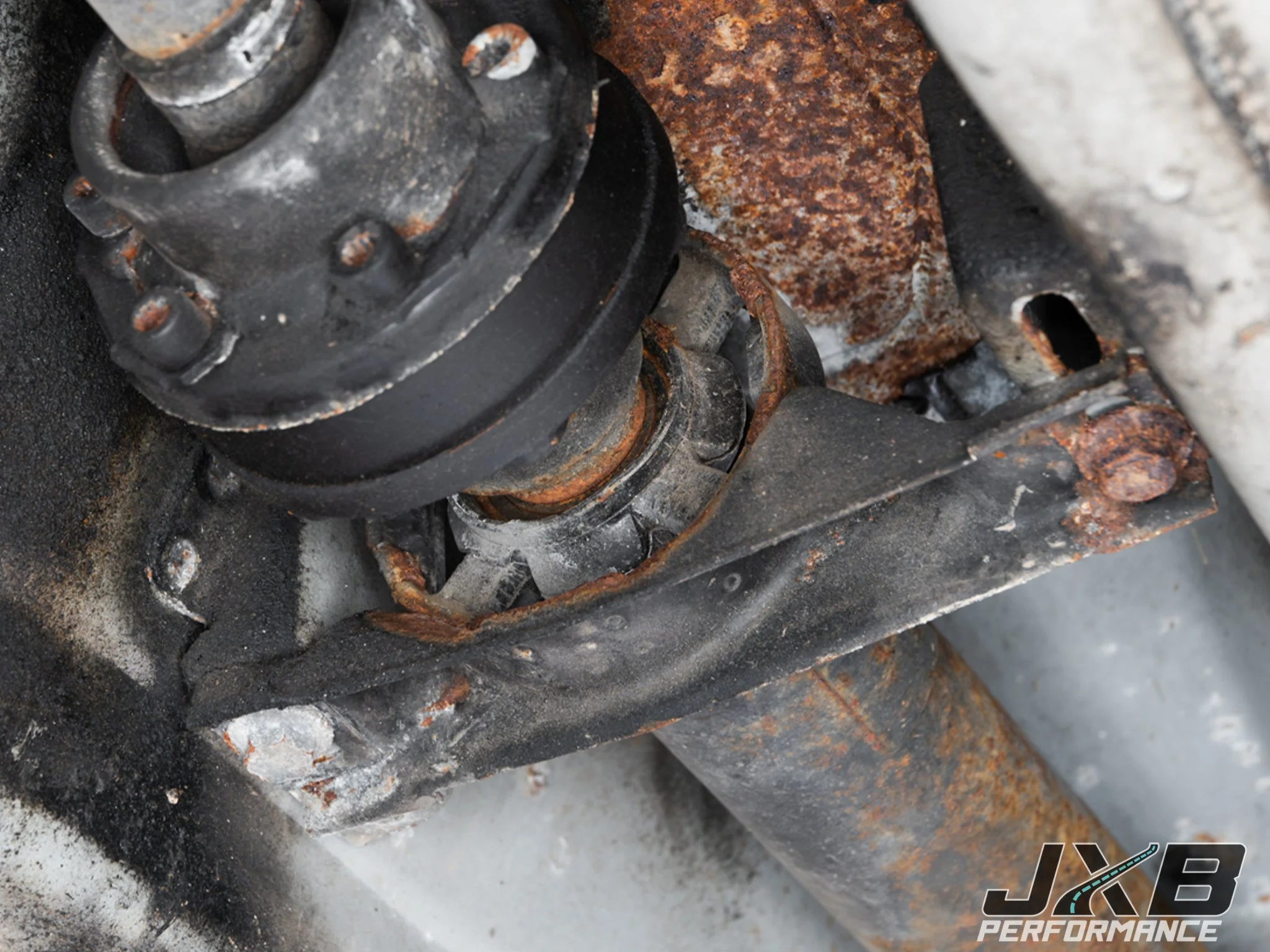 Audi mk1 TT, 8L A3/S3, VW mk4 R32/Jetta 4Motion/Bora 4Motion Driveshaft Center Support Bearing Carrier Upgrade (R3201A0) thumbnail 4