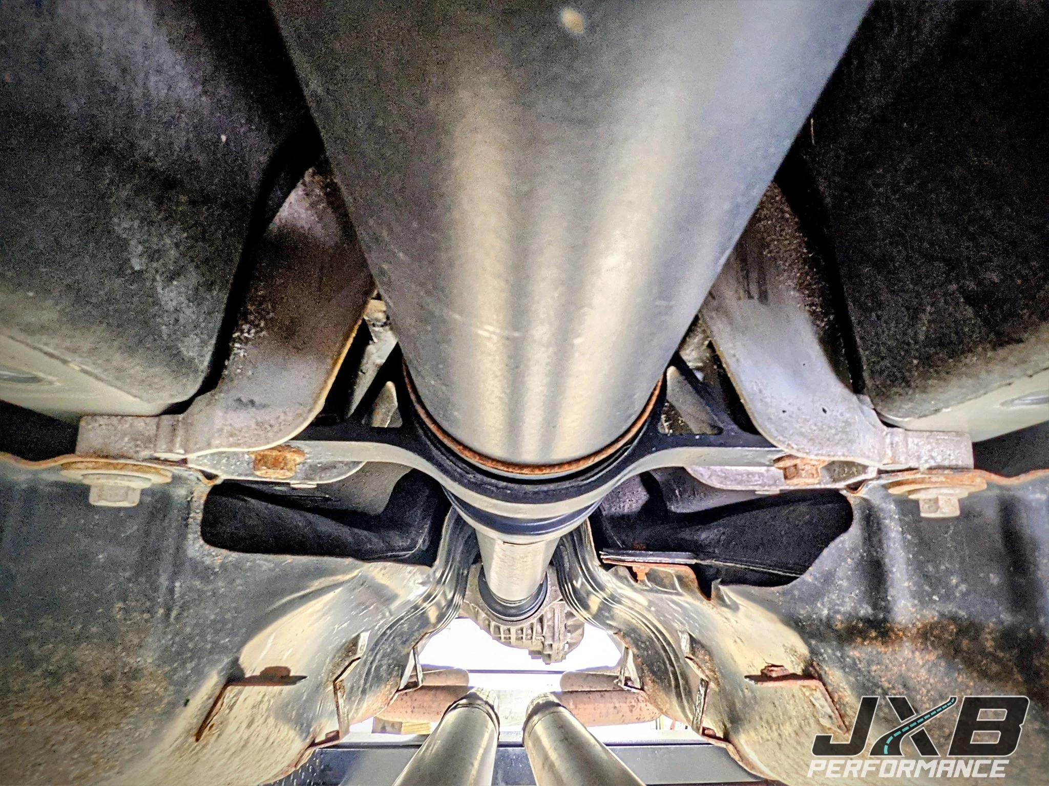 Land Rover L405 Range Rover, L494 Range Rover Sport, L462 Discovery Driveshaft Center Support Bearing Carrier Upgrade (L4941A0) thumbnail 3