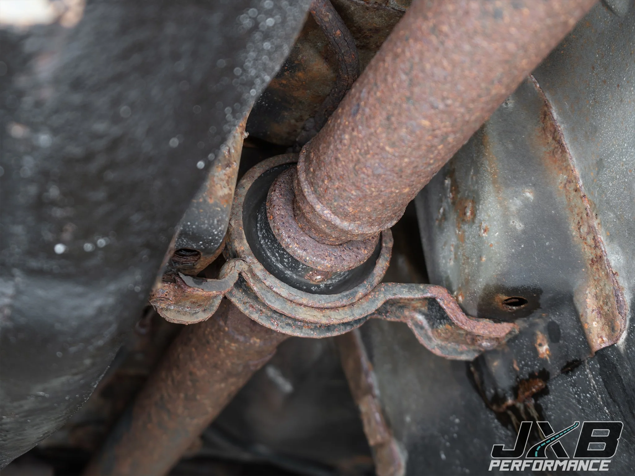 Pontiac GTO (5th gen) Driveshaft Center Support Bearing Carrier Upgrade (GM005A0) thumbnail 3