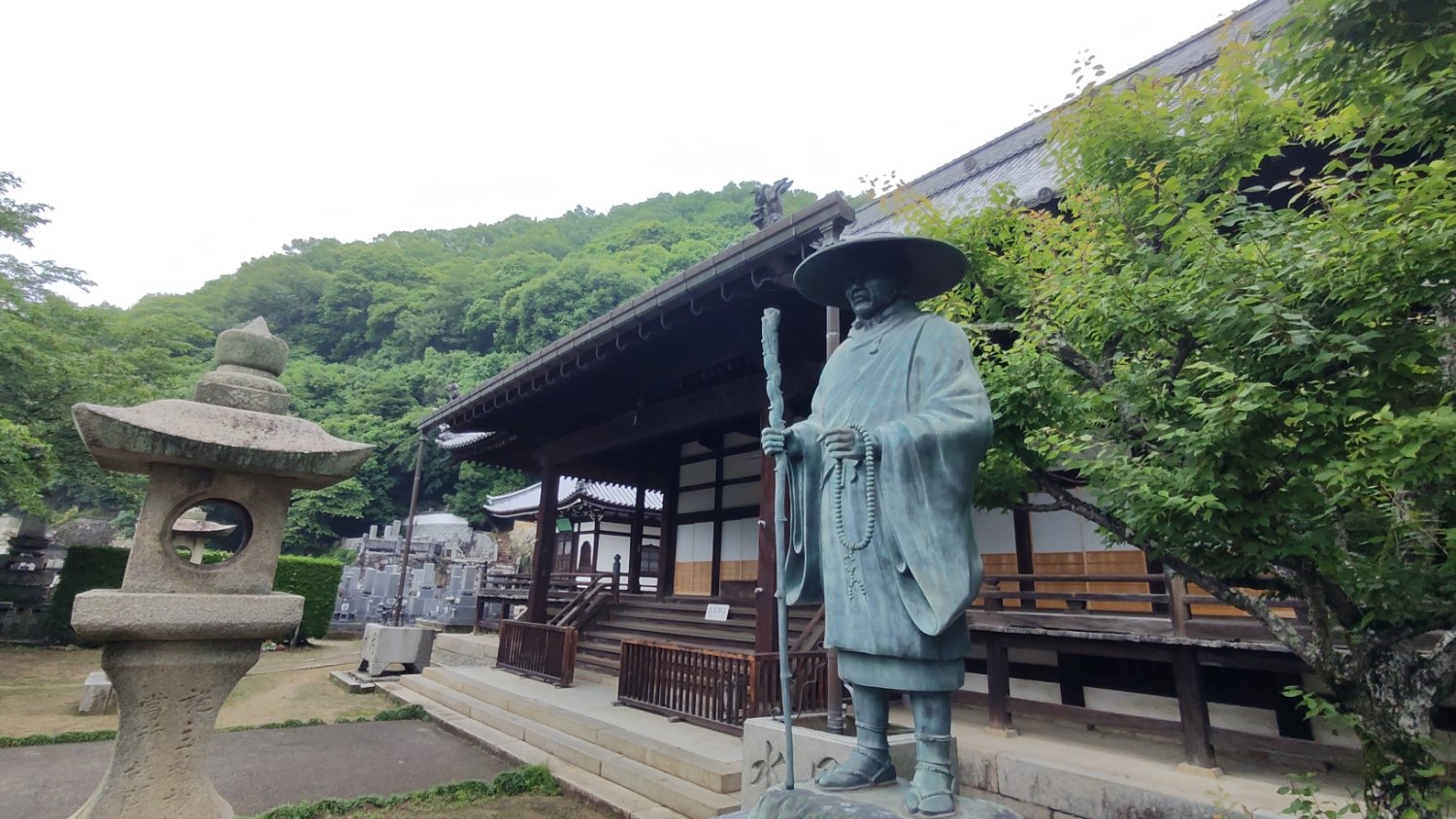 照蓮寺