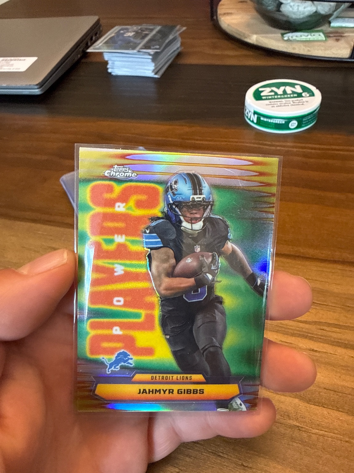 Jahmyr Gibbs Power Players Refractor Refractor - Trading Card Image
