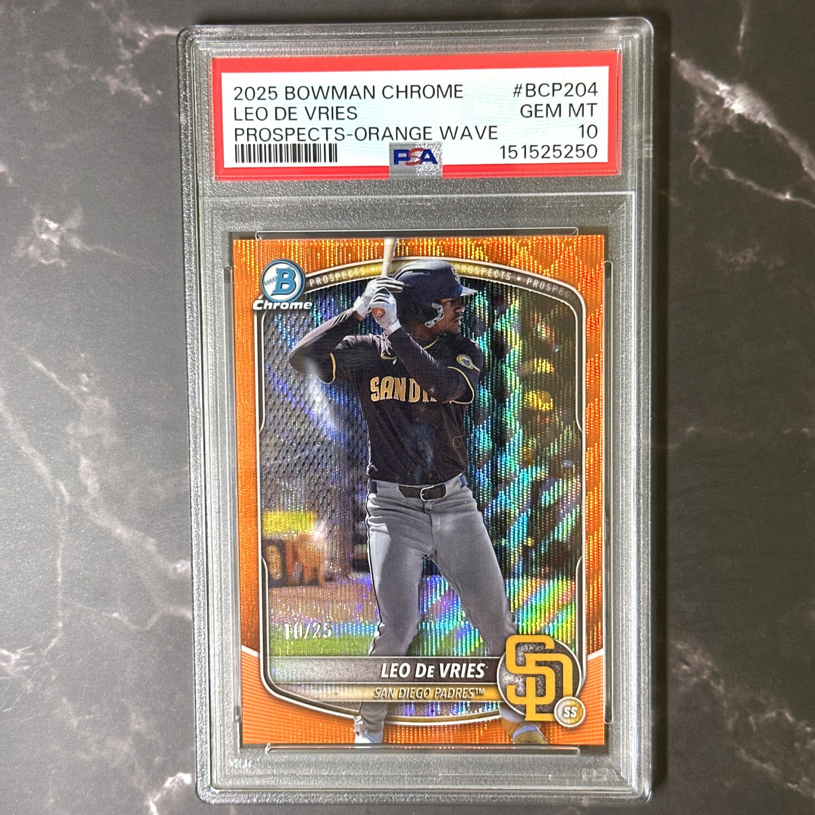 Leo De Vries 2025 Bowman Chrome Prospects Orange Wave Refractor Orange Wave Refractor Gem Mint - Trading Card Image