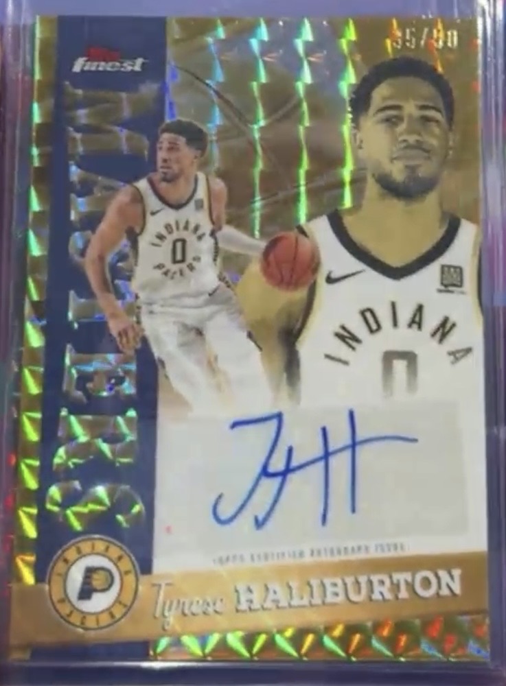 Tyrese Haliburton Finest Gold Autograph Gold Autograph /50 Near Mint - Trading Card Image