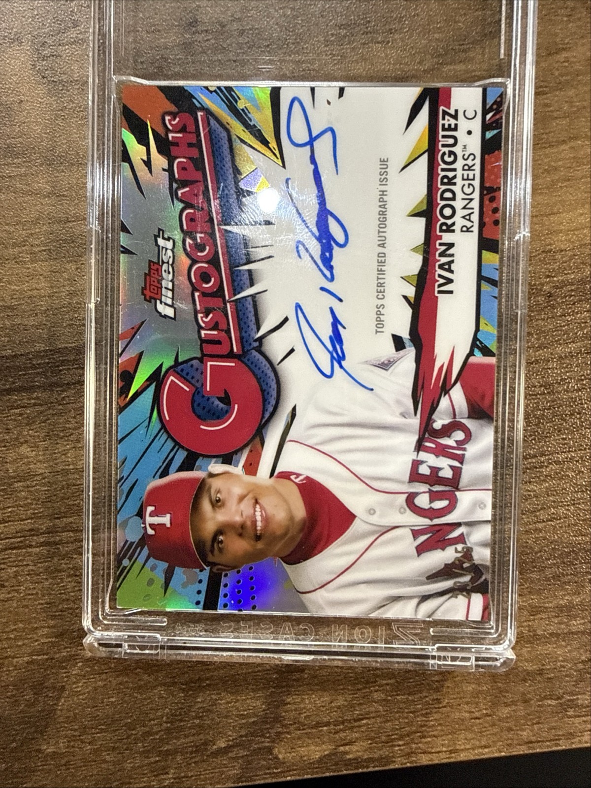 Ivan Rodriguez 2023 Topps Finest Gusto Autographs Refractor Refractor - Trading Card Image