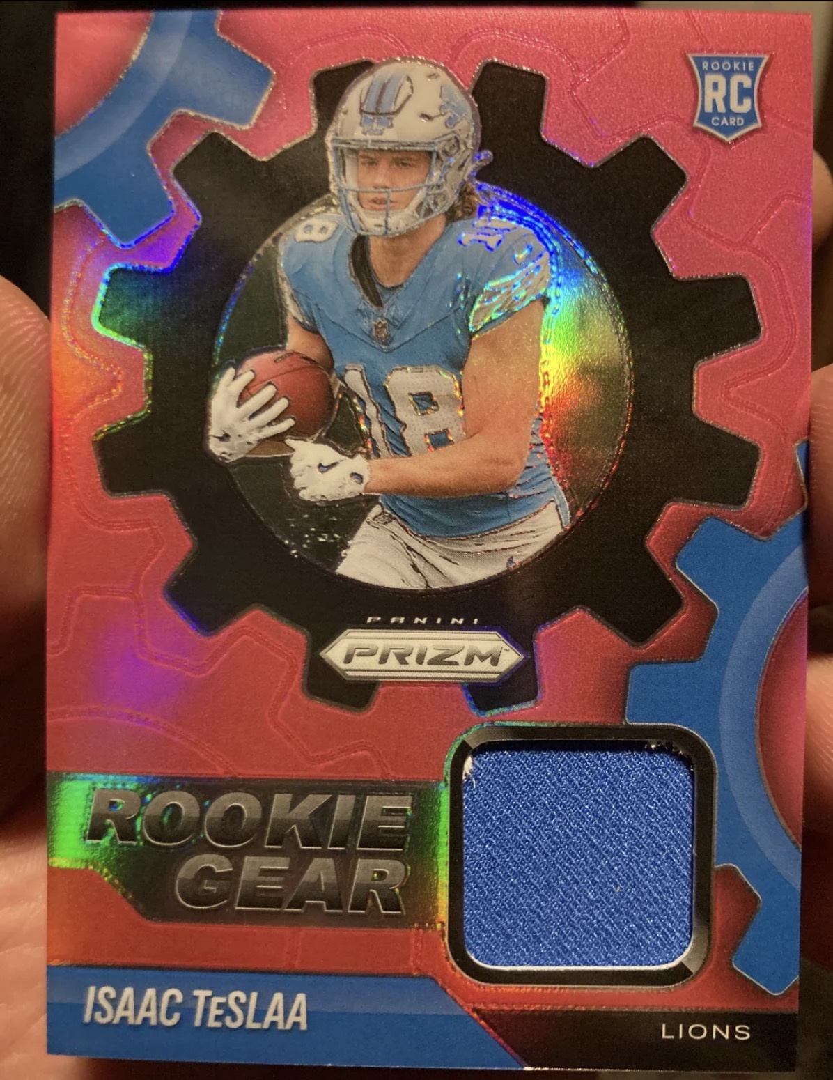 Isaac TeSlaa 2025 Panini Prizm Rookie Gear Red Prizm Red Prizm Near Mint - Trading Card Image