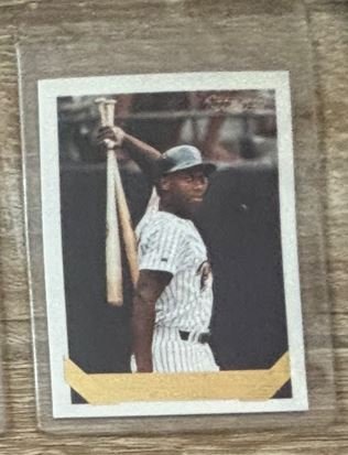 1990 Topps Frank Thomas Rookie Card Base - Trading Card Image