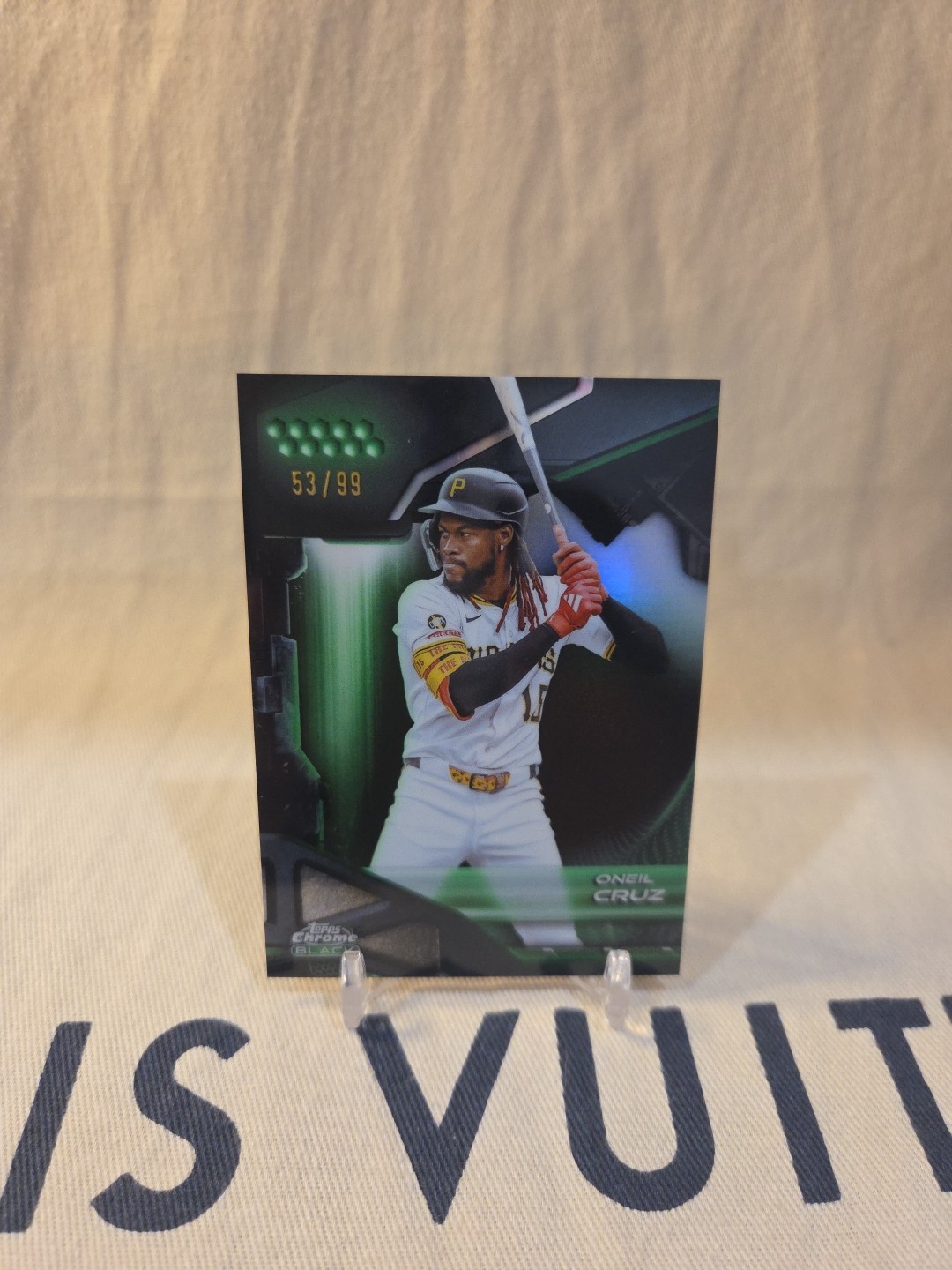 Oneil Cruz - Topps Chrome Black Green Refractor Green Refractor - Trading Card Image