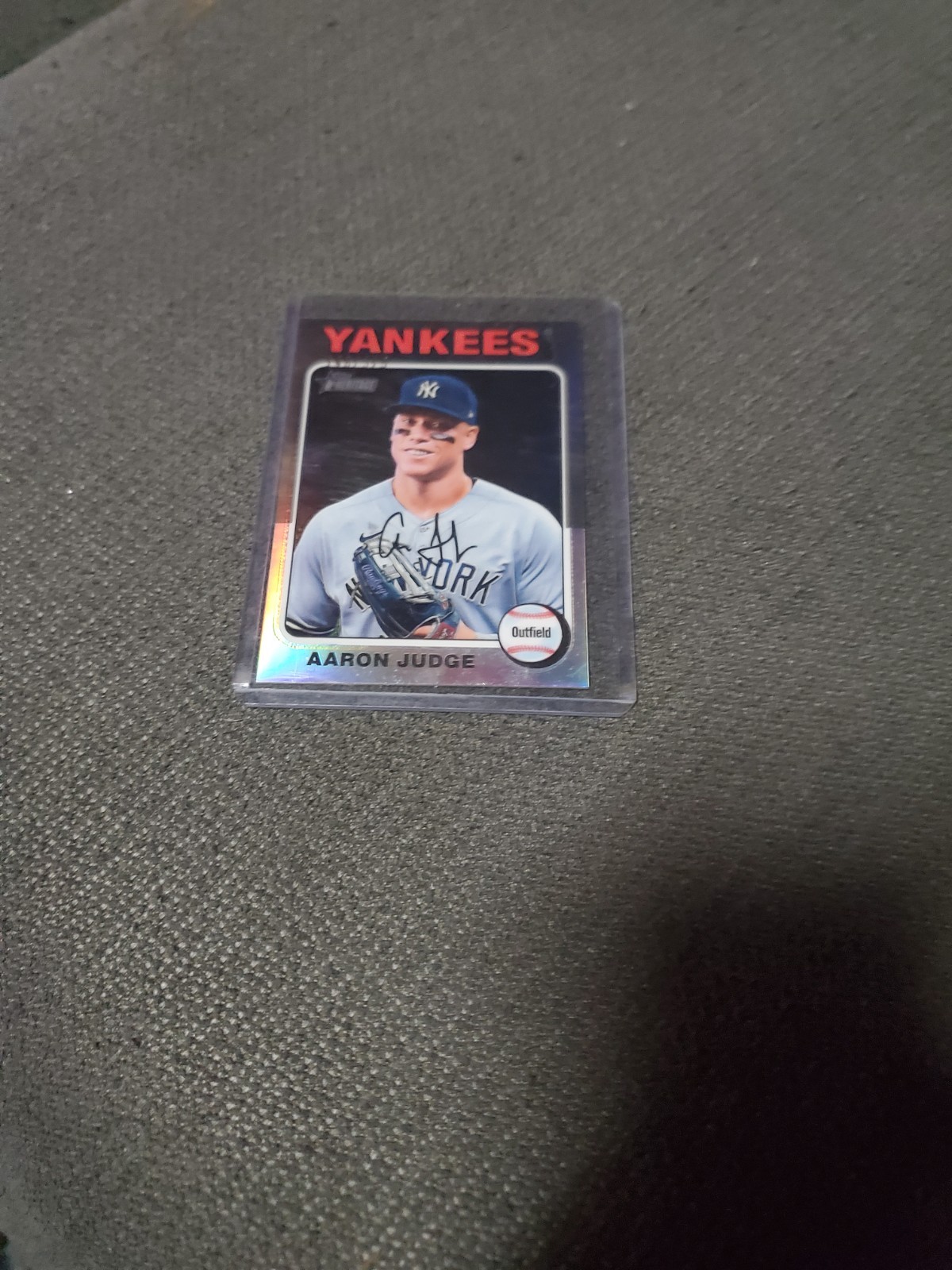 Aaron Judge - Topps Heritage Chrome Refractor (Likely) Refractor (Likely) - Trading Card Image