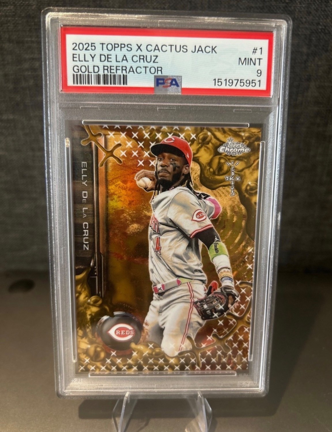 Elly De La Cruz 2025 Topps x Cactus Jack Gold Refractor Gold Refractor Mint - Trading Card Image