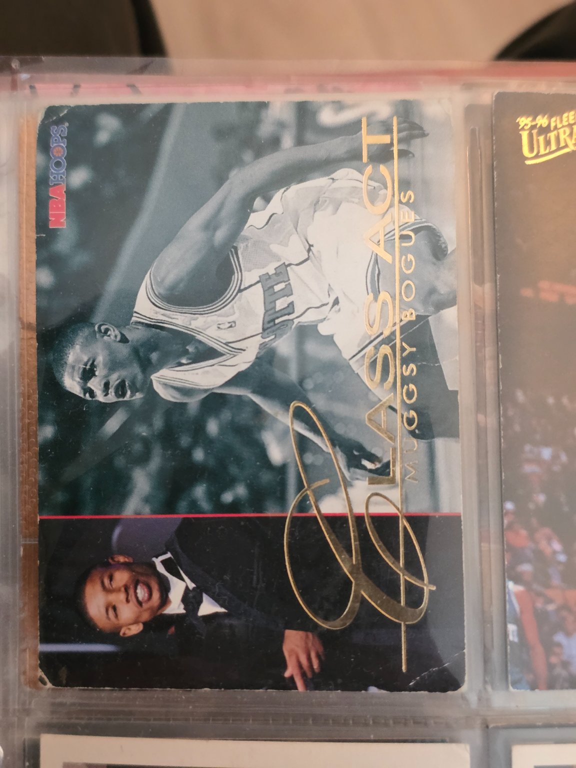 Muggsy Bogues Base - Trading Card Image