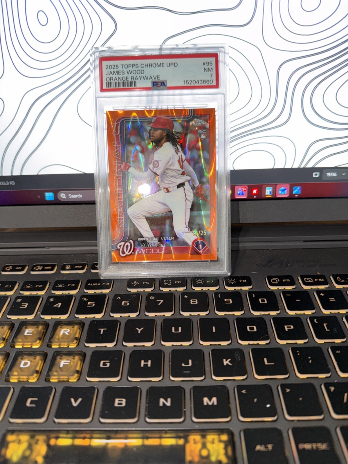 2025 Topps Chrome Update James Wood Orange Raywave Orange Raywave Near Mint - Trading Card Image