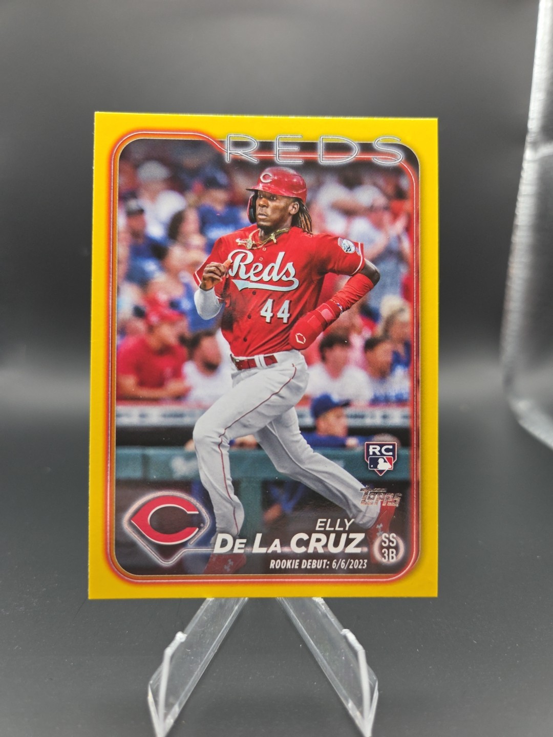 Elly De La Cruz 2023 Topps Series 2 Yellow Border Parallel Yellow Border Parallel - Trading Card Image