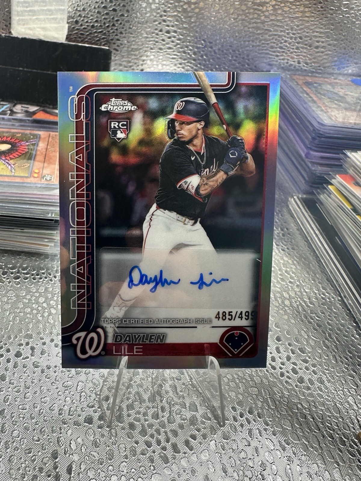 Daylen Lile - Topps Chrome Rookie Autographs Refractor /499 Refractor - Trading Card Image