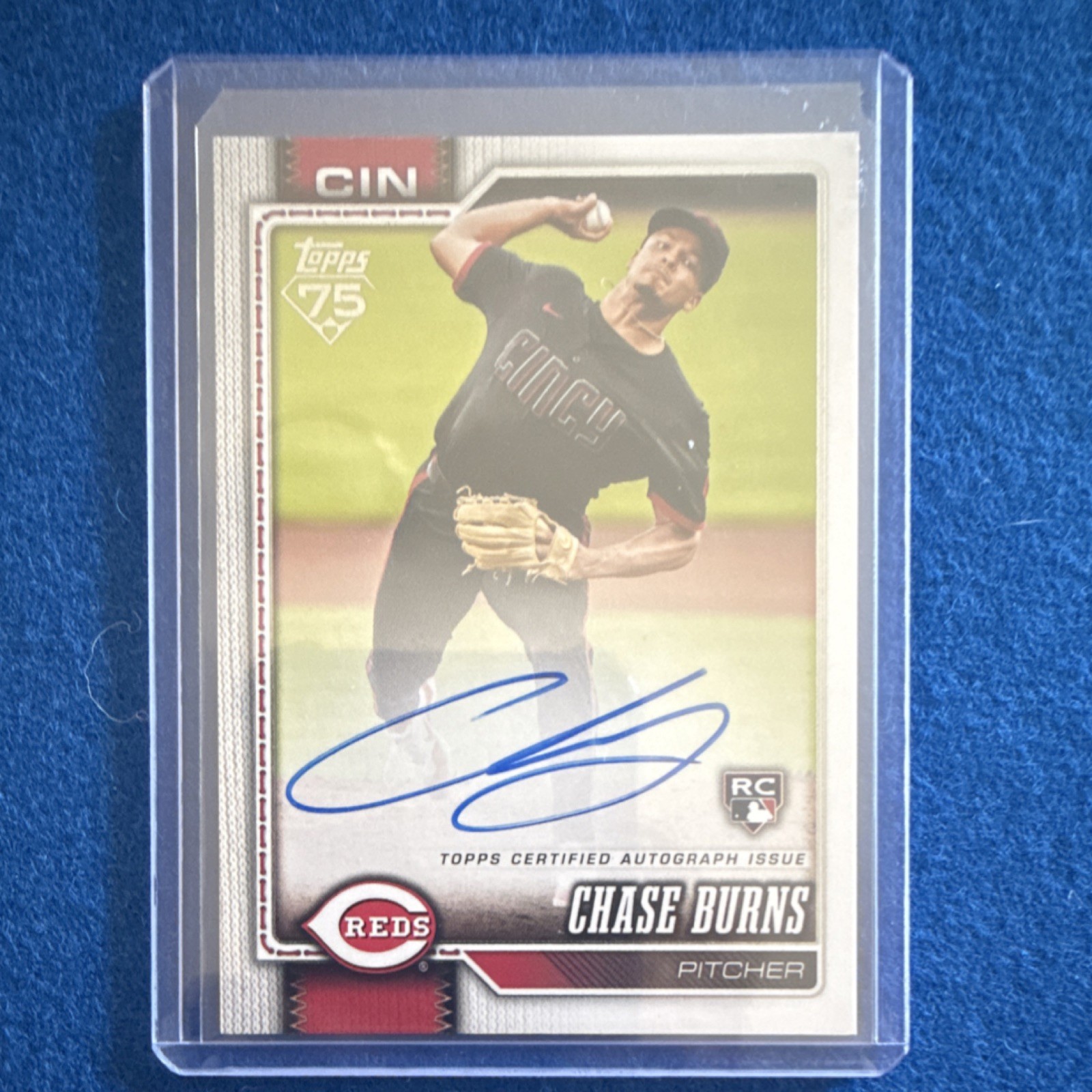 Chase Burns 2024 Topps Certified Issue RC Base Autograph - Trading Card Image