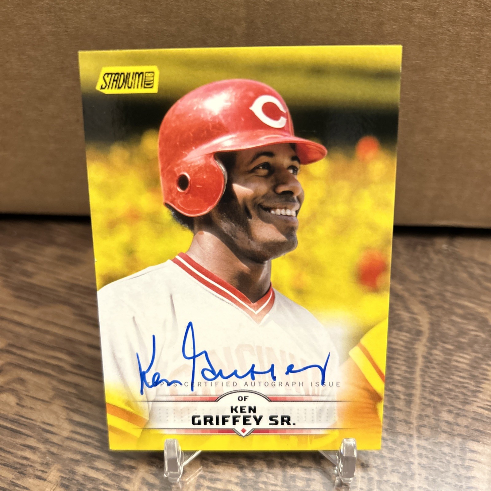 Ken Griffey Sr. 1991 Stadium Club Certified Issue Certified Autograph Issue - Trading Card Image
