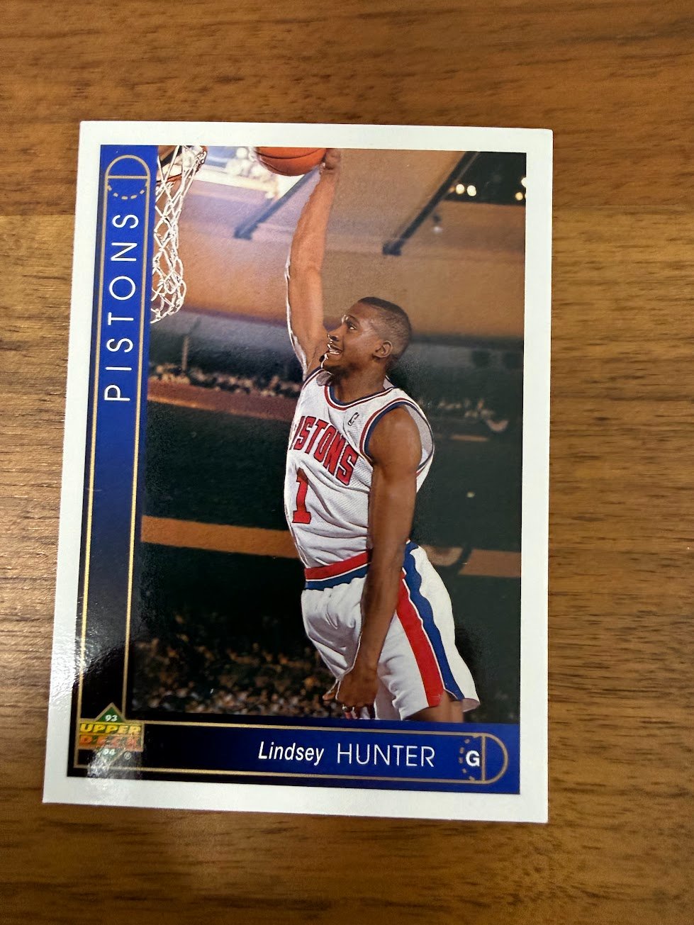 Lindsey Hunter 1993-94 Upper Deck Rookie Card Base - Trading Card Image